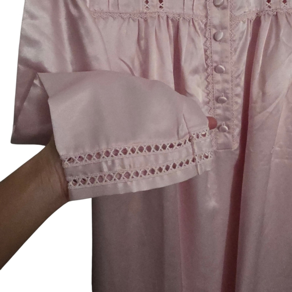 Vanity Fair Pink Satin Chemise Pajama Night Gown Size Large - Picture 3 of 8